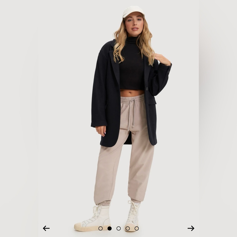 NOIZE VEGAN WOOL MID-LENGTH BLAZER
